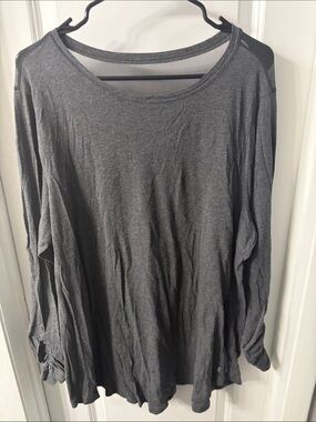 torrid Charcoal Gray Long Sleeve Scoop Neck Top